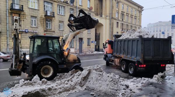 Уборка и вывоз снега у метро Баррикадная — фото 3